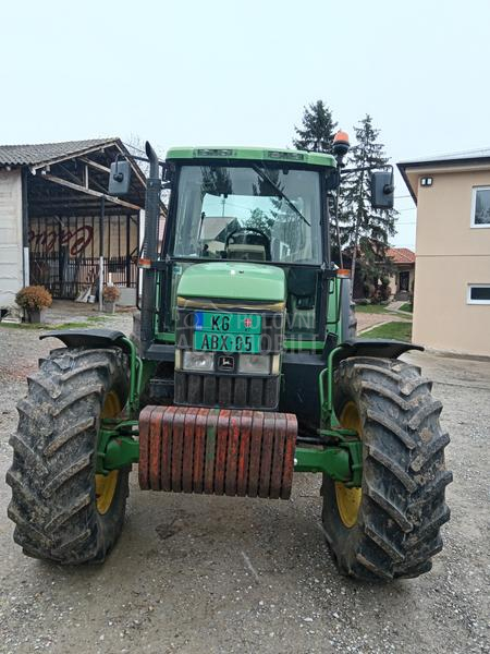 John Deere 6600