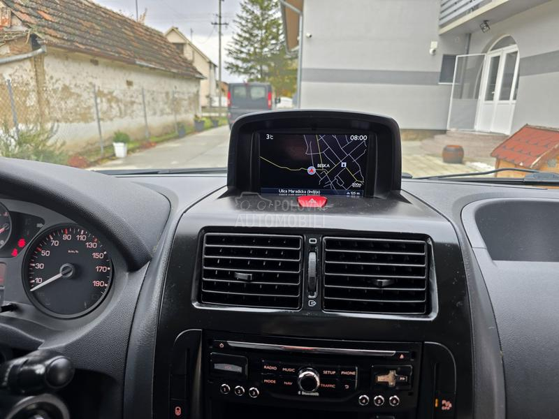 Peugeot Expert 1.6HDI//N A V I//