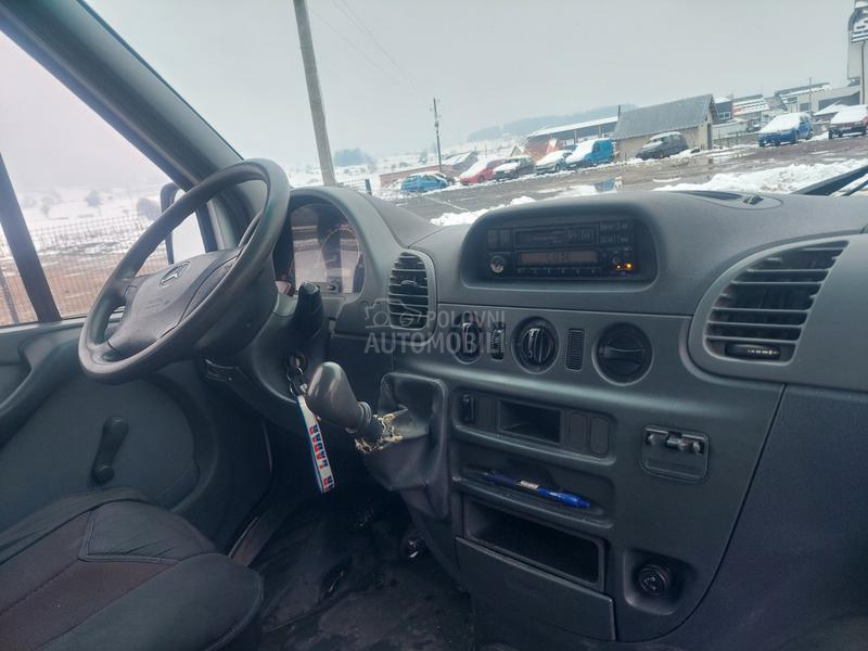 Mercedes Benz Sprinter 
