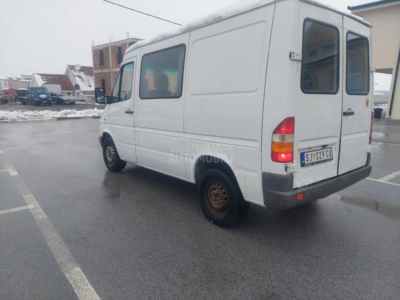 Mercedes Benz Sprinter 