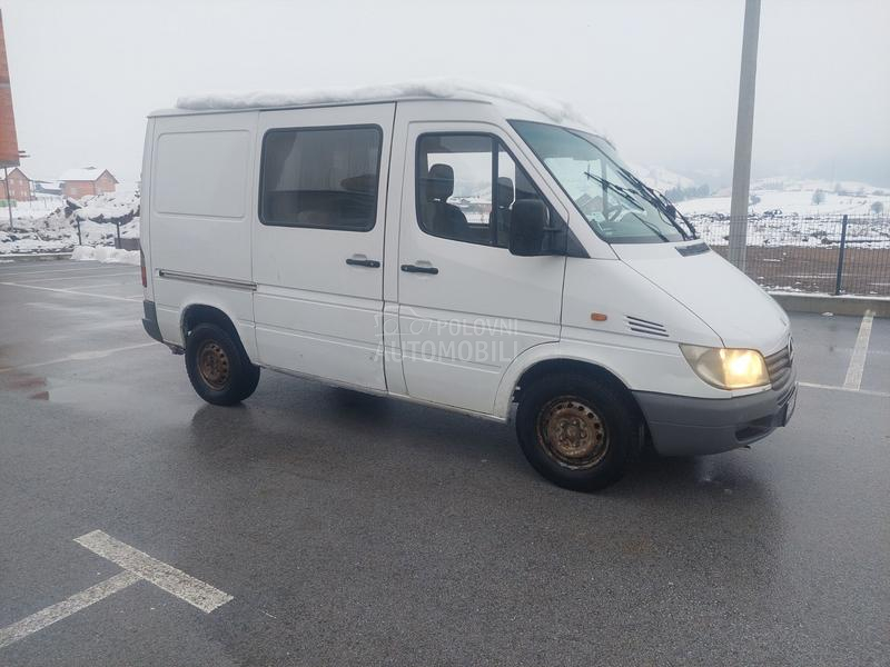 Mercedes Benz Sprinter 