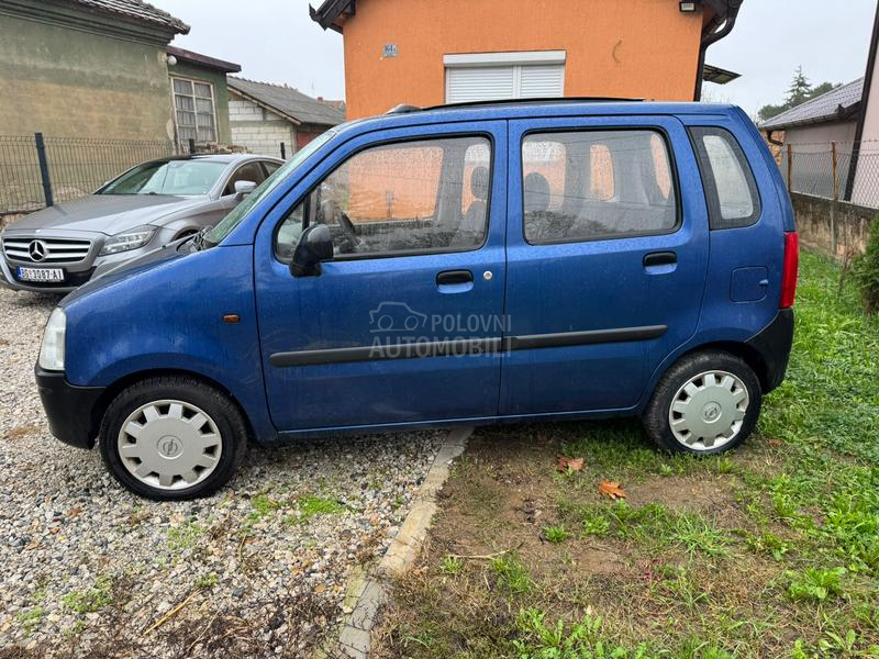 Opel Agila 1.0