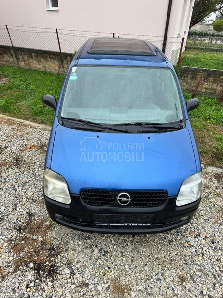 Opel Agila 1.0