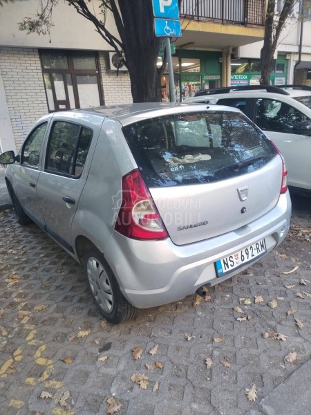 Dacia Sandero 