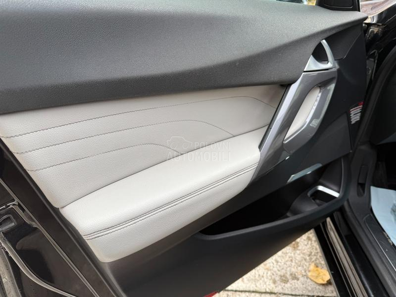 Citroen DS5 2.0 HDi 180 EAT6