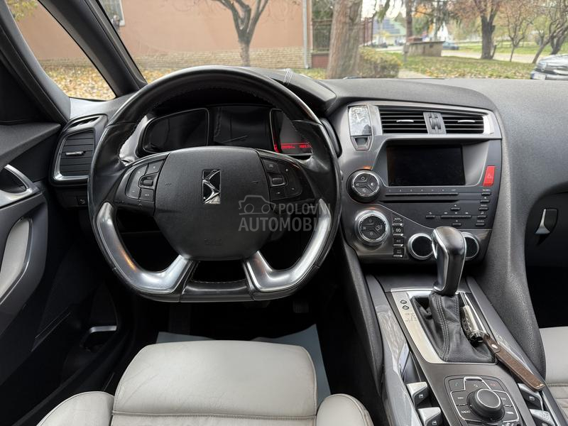 Citroen DS5 2.0 HDi 180 EAT6