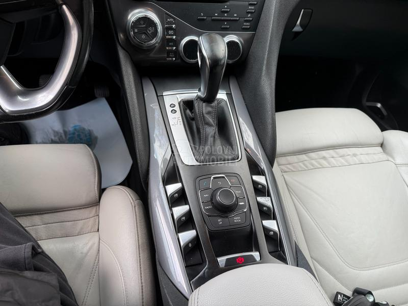 Citroen DS5 2.0 HDi 180 EAT6