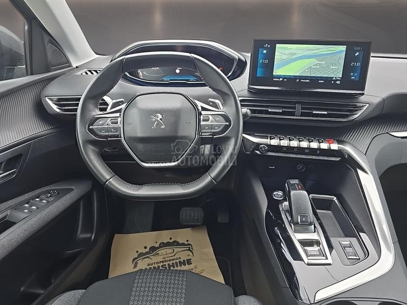 Peugeot 3008 1.5 Aut Allure