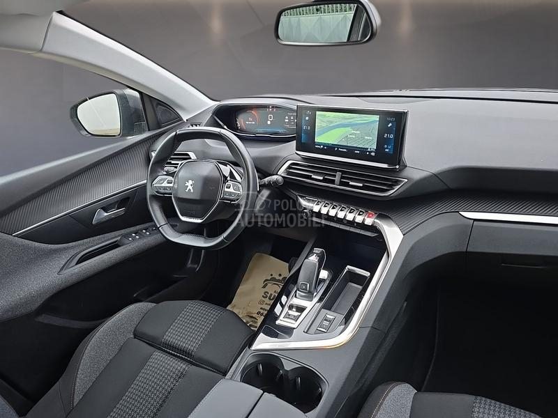 Peugeot 3008 1.5 Aut Allure