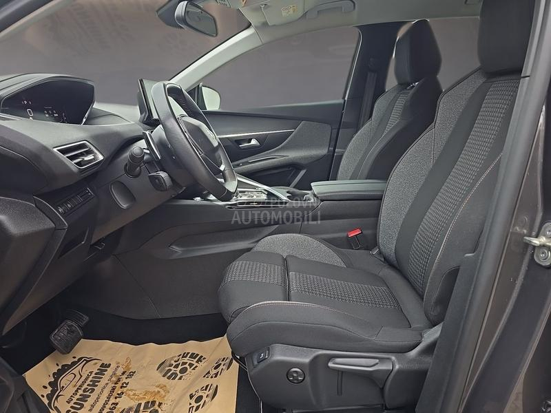 Peugeot 3008 1.5 Aut Allure