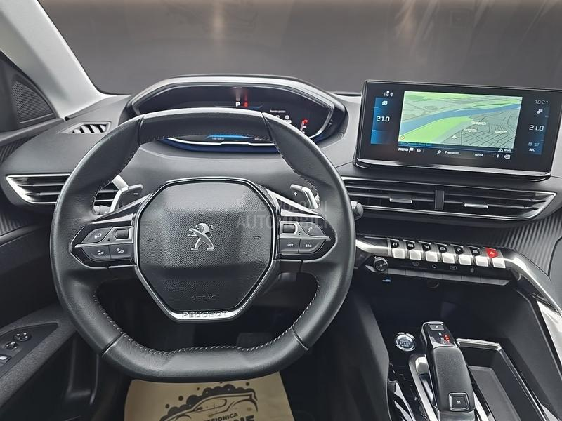 Peugeot 3008 1.5 Aut Allure