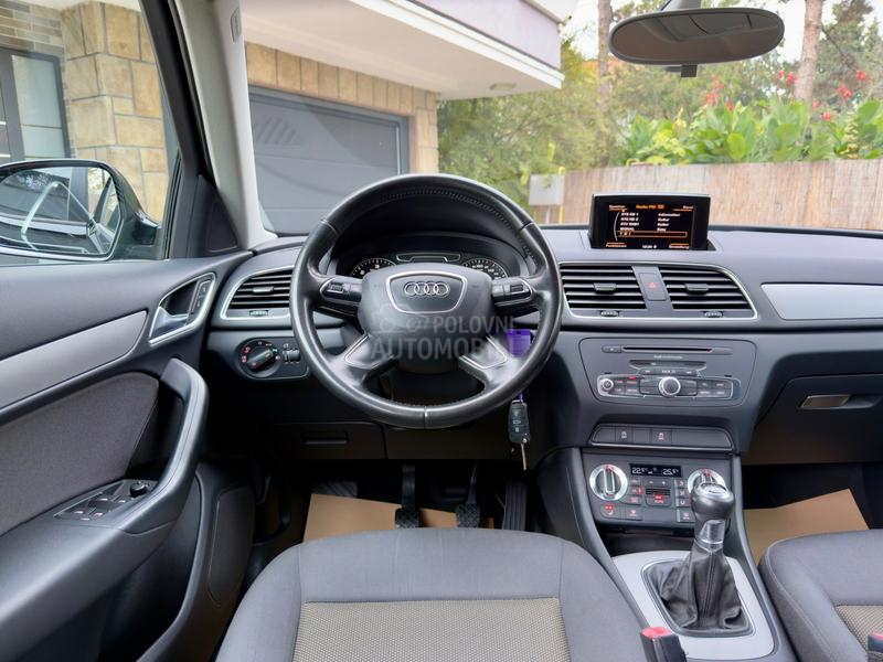 Audi Q3 2.0TDI/ Švajcarska