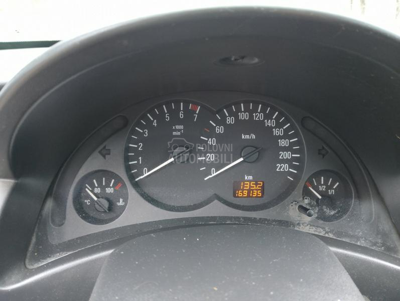 Opel Corsa C 1.2