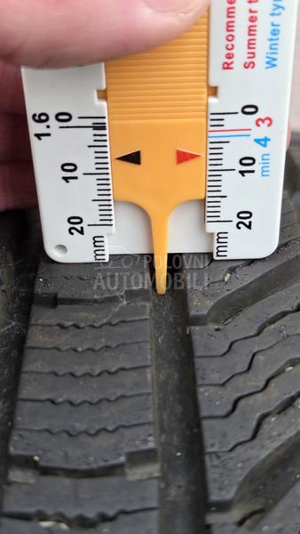 Continental 215/65 R17 Zimska