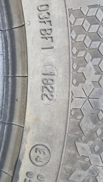 Continental 215/65 R17 Zimska