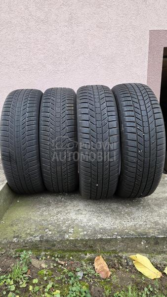 Continental 215/65 R17 Zimska