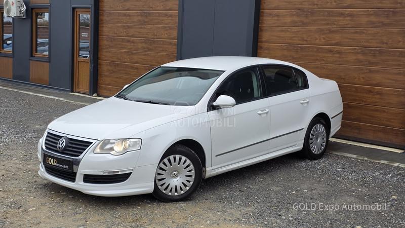 Volkswagen Passat B6 2.0 TDi CR R-LINE