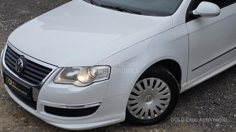Volkswagen Passat B6 2.0 TDi CR R-LINE