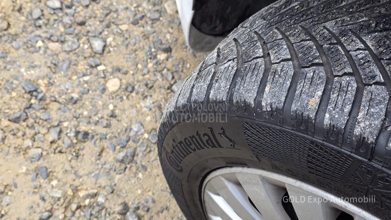 Volkswagen Passat B6 2.0 TDi CR R-LINE