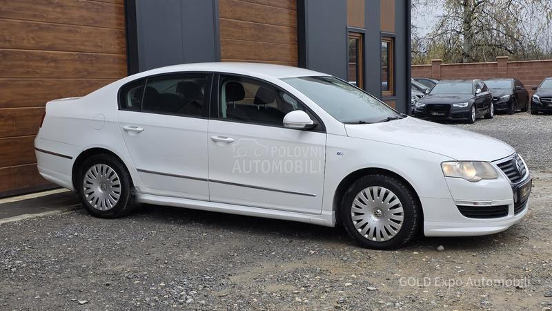 Volkswagen Passat B6 2.0 TDi CR R-LINE