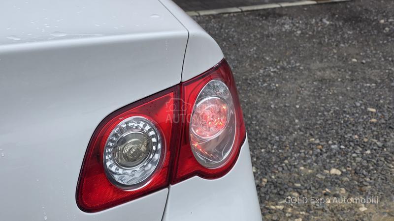 Volkswagen Passat B6 2.0 TDi CR R-LINE