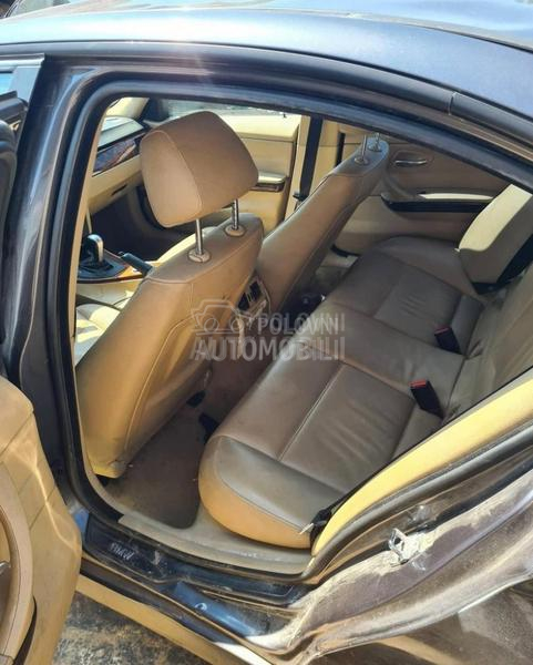 BMW Serija 3 163aut 2006. god. -  kompletan auto u delovima