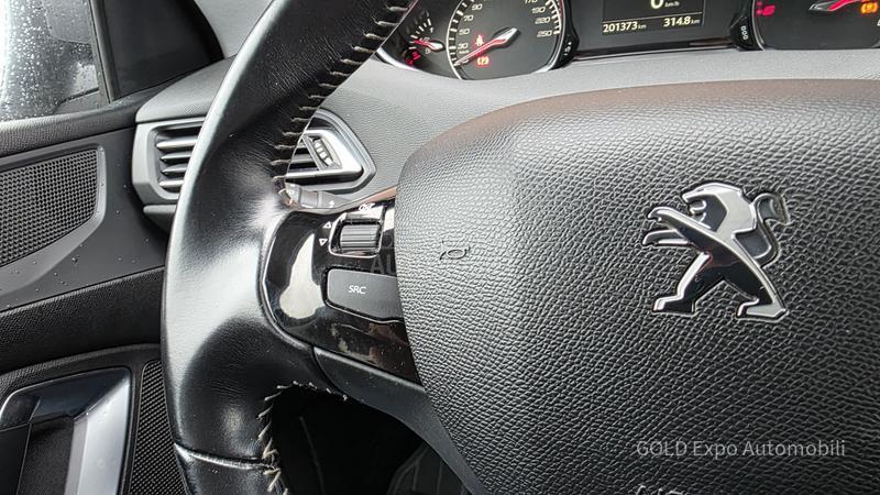 Peugeot 308 1.5 BlueHDi ALLURE