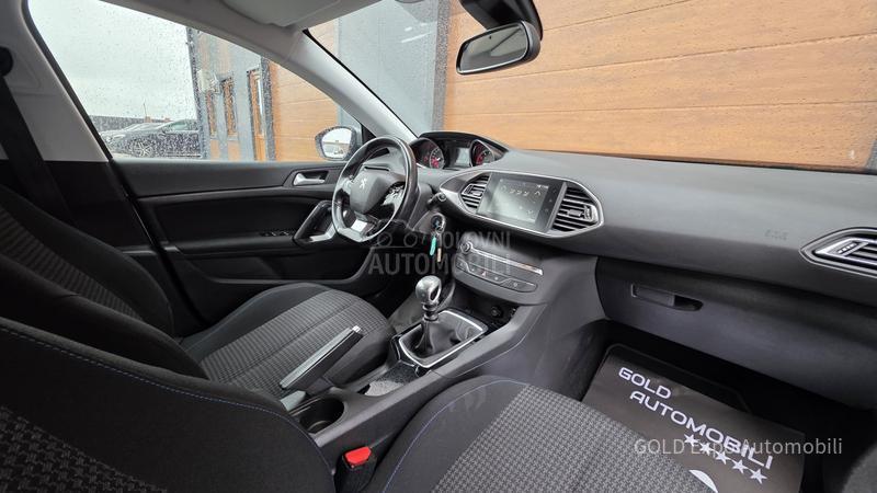 Peugeot 308 1.5 BlueHDi ALLURE