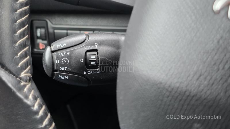 Peugeot 308 1.5 BlueHDi ALLURE