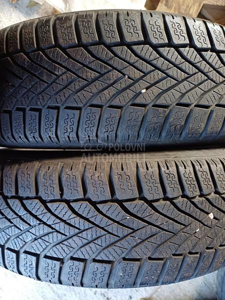 Falken 185/60 R15 Zimska