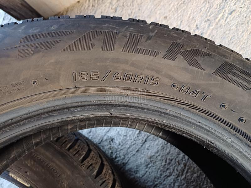 Falken 185/60 R15 Zimska