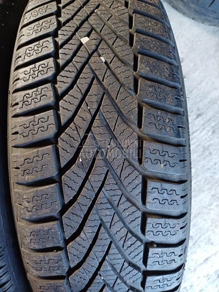 Falken 185/60 R15 Zimska