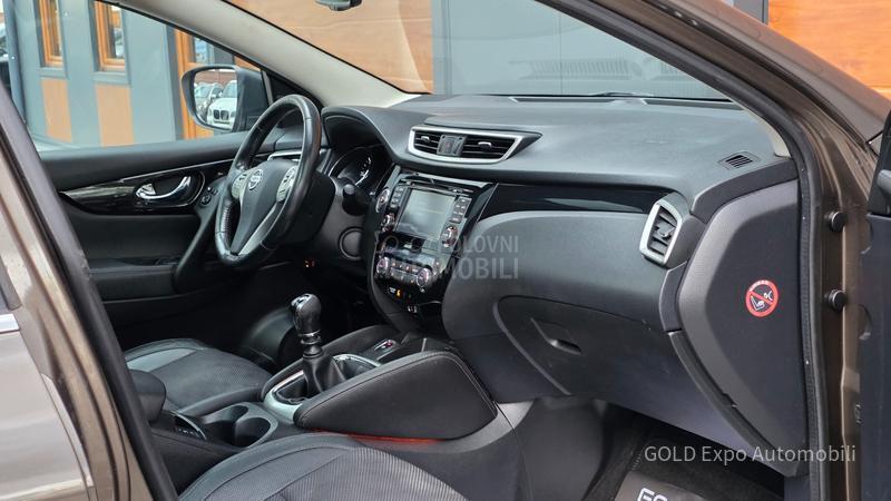 Nissan Qashqai 1.5 DCi FUL OPTION