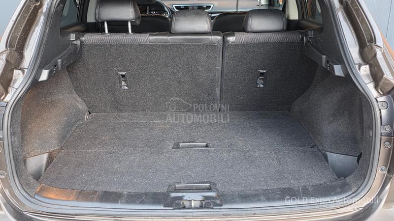 Nissan Qashqai 1.5 DCi FUL OPTION