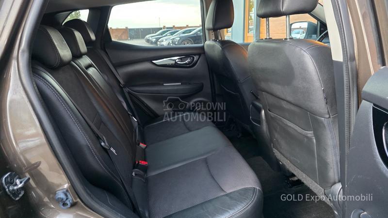 Nissan Qashqai 1.5 DCi FUL OPTION