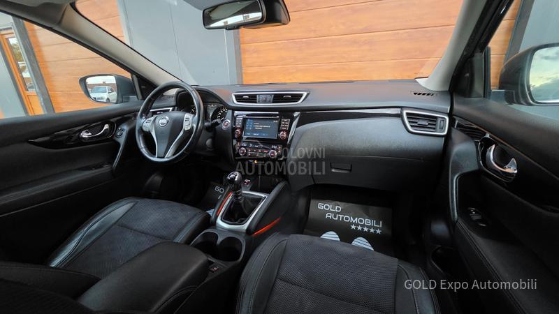 Nissan Qashqai 1.5 DCi FUL OPTION