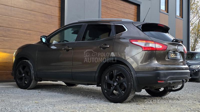 Nissan Qashqai 1.5 DCi FUL OPTION