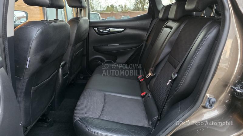 Nissan Qashqai 1.5 DCi FUL OPTION