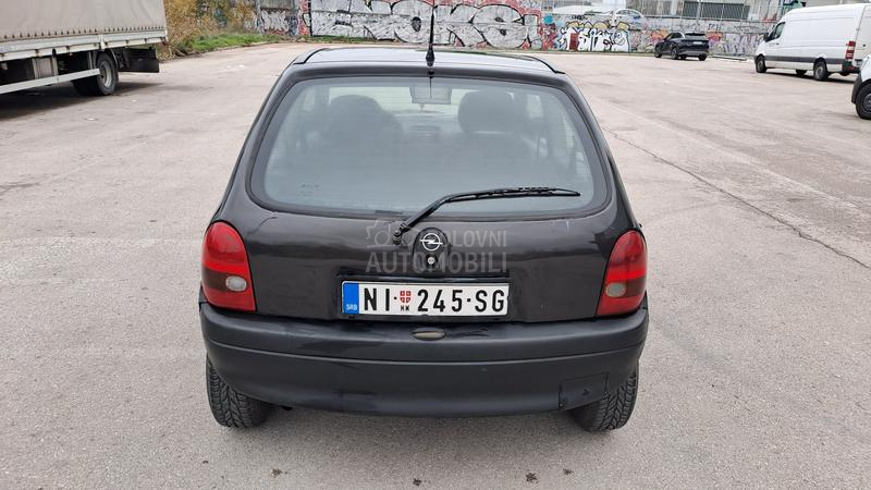 Opel Corsa B 1.0