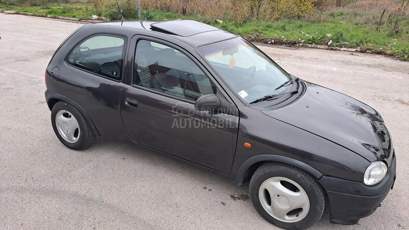 Opel Corsa B 1.0