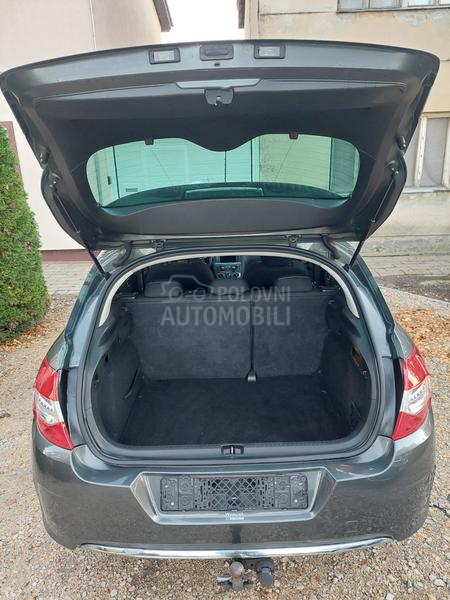 Citroen C4 1,2 EXCLUSIVE