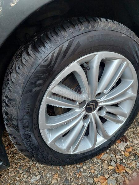 Citroen C4 1,2 EXCLUSIVE