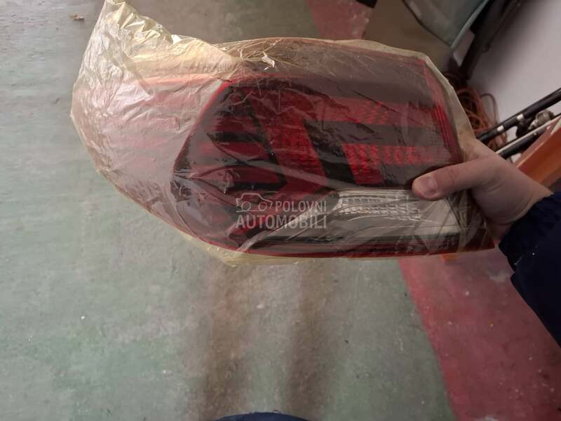 zadnji far za elantru