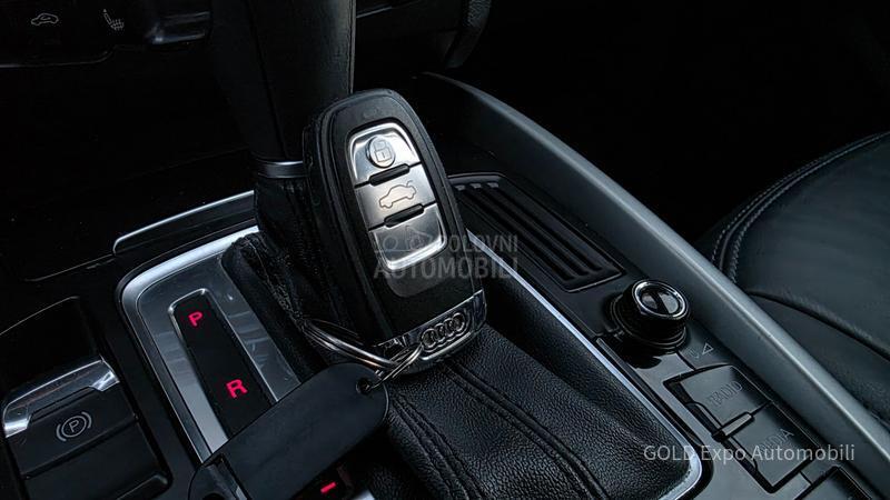 Audi Q5 3.0 S-TRONIC MAX FUL