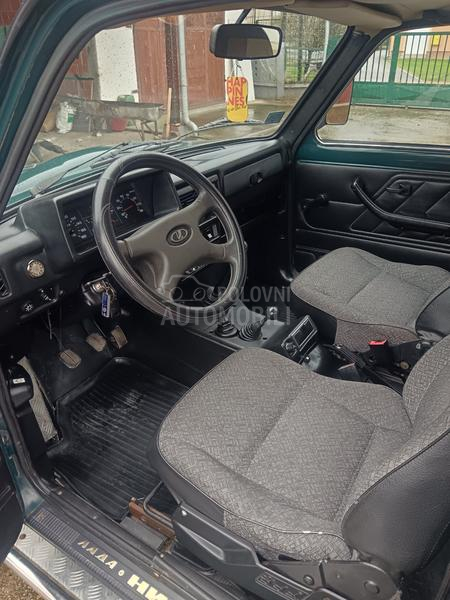 Lada Niva 