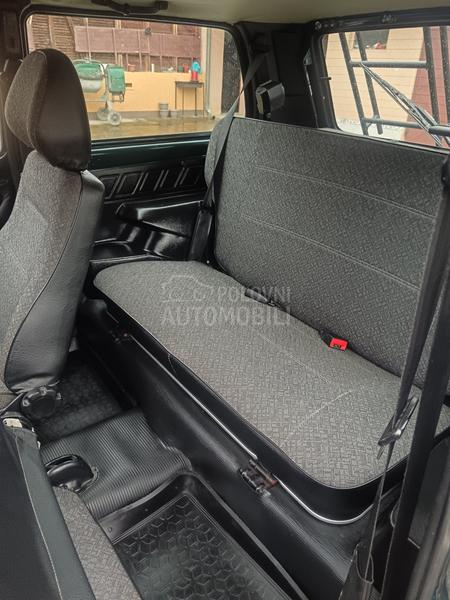 Lada Niva 