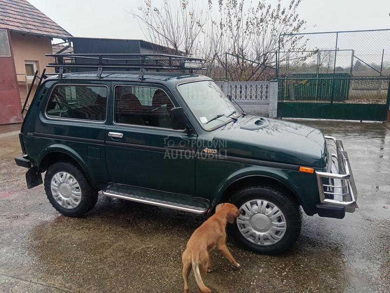 Lada Niva 