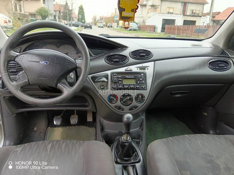 Ford Focus 1.6