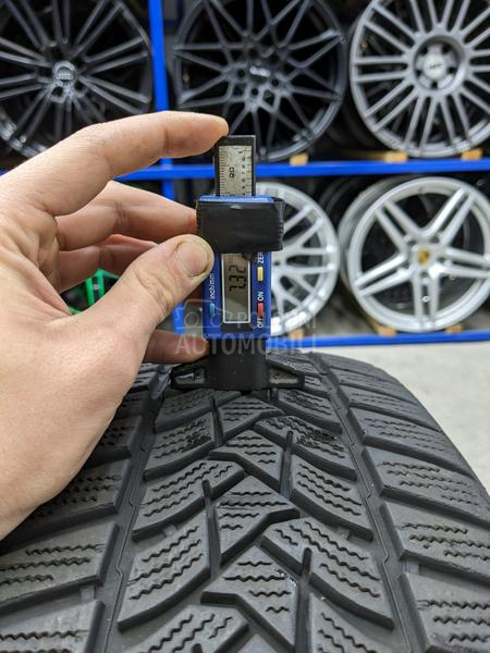 Dunlop 195/55 R16 Zimska