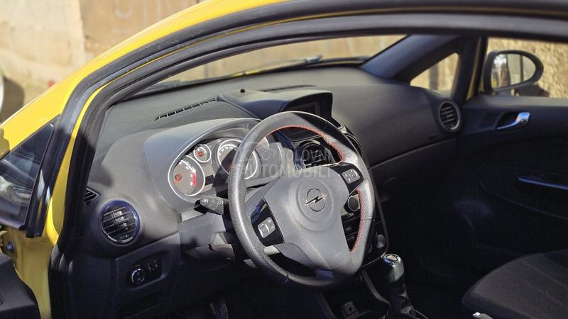 Opel Corsa D gsi